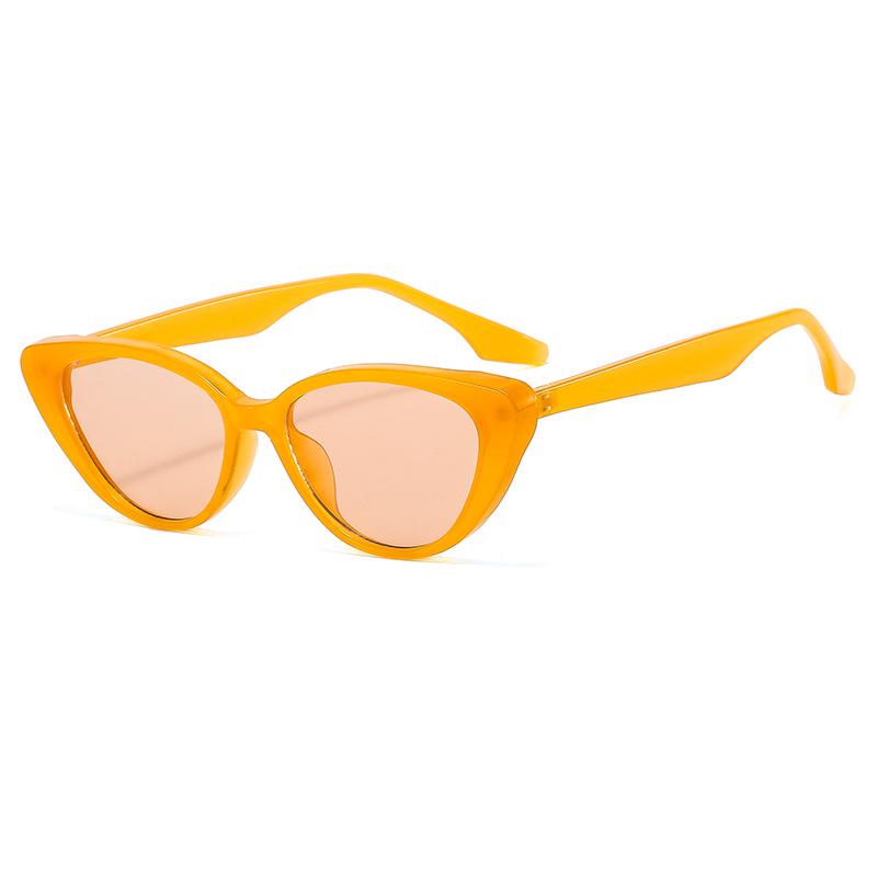 2022 Trendy Korean Triangle Sunglasses: Celebrity Style for a Natural Look. Perfect for Travel & Vacation! Metal Hinge