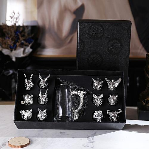 Twelve Zodiac Liquor Wine Glass Set Household Small Wine Glasses Hip Flasks Chinese Imitation European Drinkware Exquisite Gift
