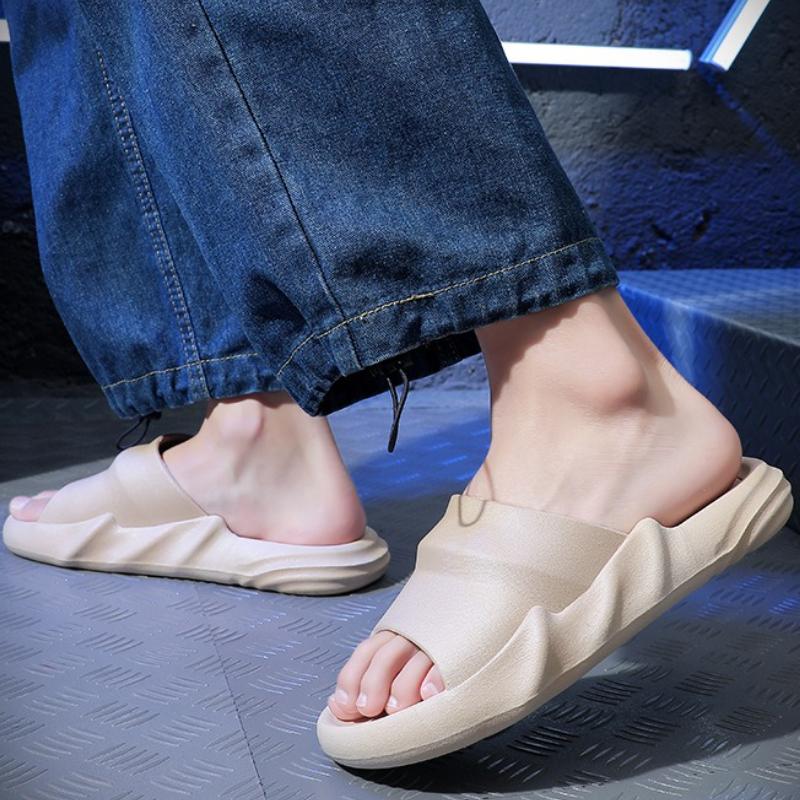 Summer Men Slippers Platform Slip on Soft Sandals Home Mute Slippers Outdoor Walk Beach Holiday Casual Sandals for Men Sandalias