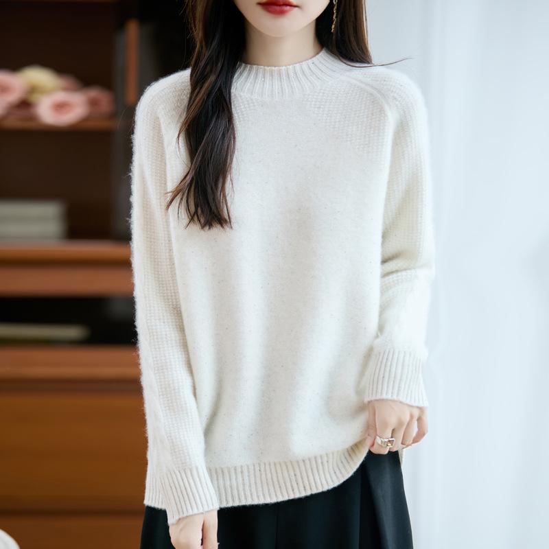 2025 Autumn/Winter Women's Wool Sequin Cable Knit Sweater with Half-High Collar
