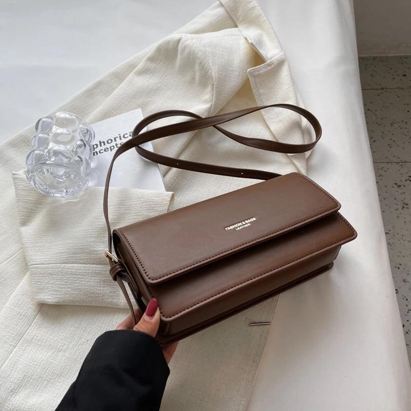 

2024 Зима Новый Y2K Ретро Дизайн Маленькая Сумка-клапан из искусственной кожи Женская Модная Сумка На Плечо Сумка Y2K Crossbody кофейный