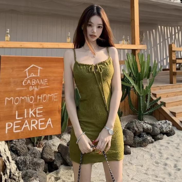 Holiday Wind Green Straps Suspender Dress Women's Spring Inner Skirt Spice Girl Slim Skirt Waist Hip Skirt