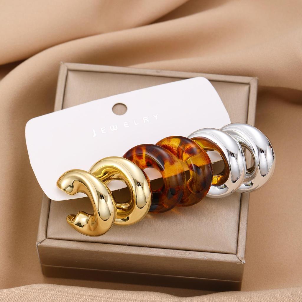 Retro European & American CCB Earring Set: Women's Creative Temperament C-shaped & Leopard Print Earrings