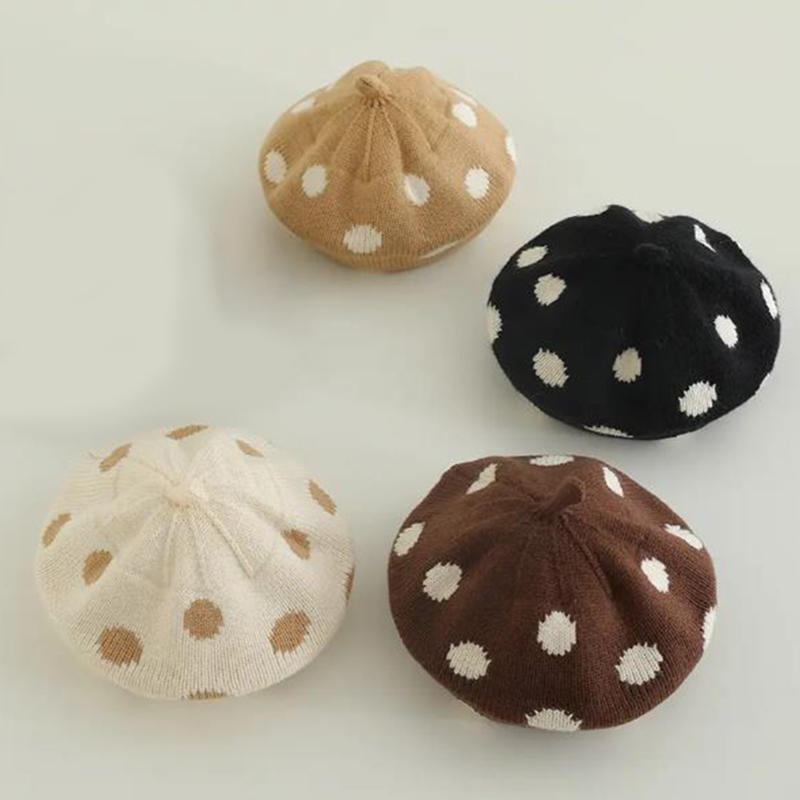 Korean Version Polka Dot Cute Baby Beret Autumn And Winter Children'S Fashionable Warm Hat