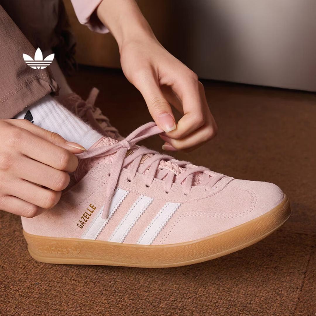 

Adidas T-style Shoes GAZELLE INDOOR Vintage Sneakers Training Shoes Adidas Clover IH5484 35.5 розовый