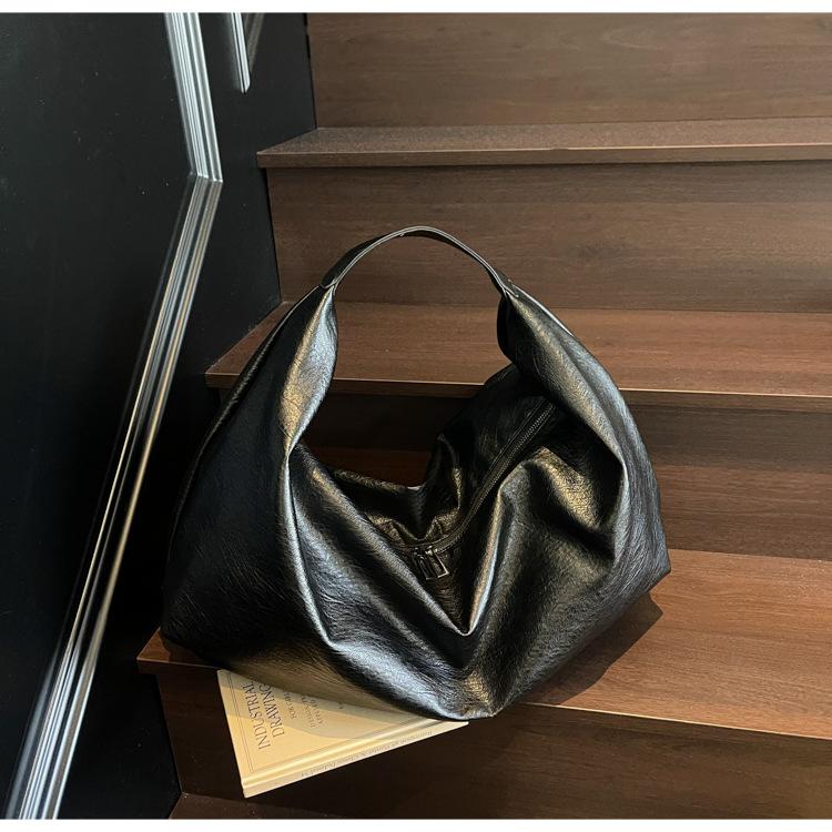 Simple and Stylish Urban Shoulder Bag Hand Bag