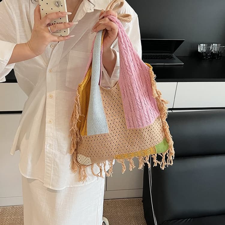 Mori literary and artistic vacation breathable large-capacity shoulder woven bag