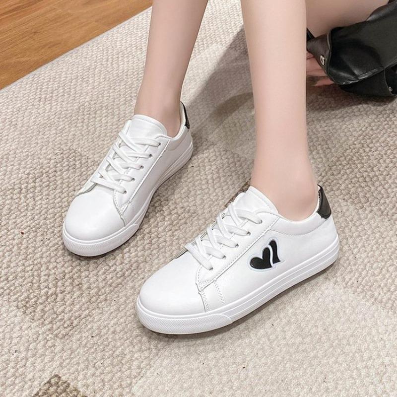Love little white shoes spring leather flat bottom casual board shoes commuter student sports shoes women