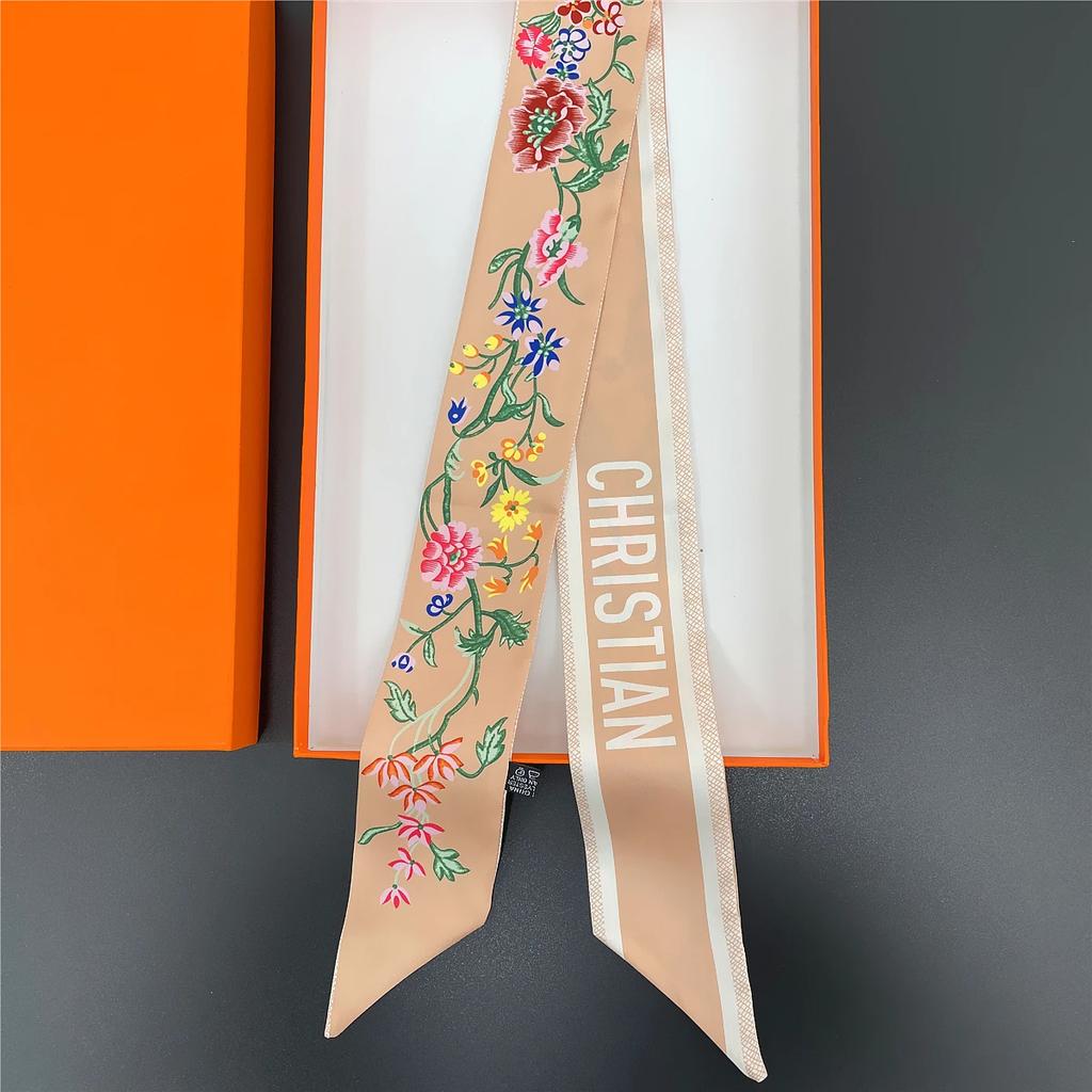 Französischer Frühlings-Hot-Sale: Damen-Twill-Tasche mit scharfem Hornriemen, Pflanzen- und Dschungeltiermotiven, Seidenband, Haarband und kleinem Schal mit Punktmuster