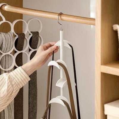 Prodotti per il bucato – Grucce e appendini
