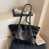 Leather Tote Bag with Adjustable Straps Large Capacity Everyday Fashion Shoulder Bag