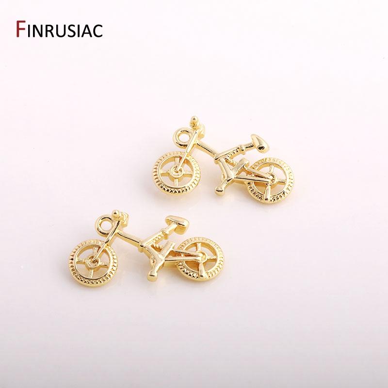 FINRUSIAC 21x10mm Cyklistické přívěsky Nádherné Pozlacené 14K Zlatem Přívěsky na kolo DIY Pro výrobu šperků