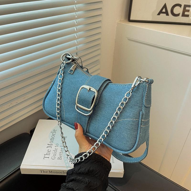 

Модная сумка кроссбоди из денима и парусины на магнитной застежке с цепочкой 25*14*6 cm озеро синий