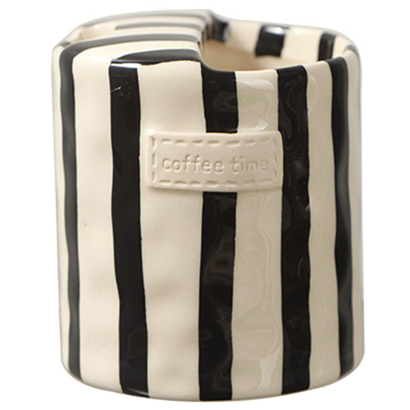 

Retro Ceramic Breakfast Drink Mug Unique Hand-painted Vintage Striped Design. Relaxing Afternoon Break As Shown чёрный