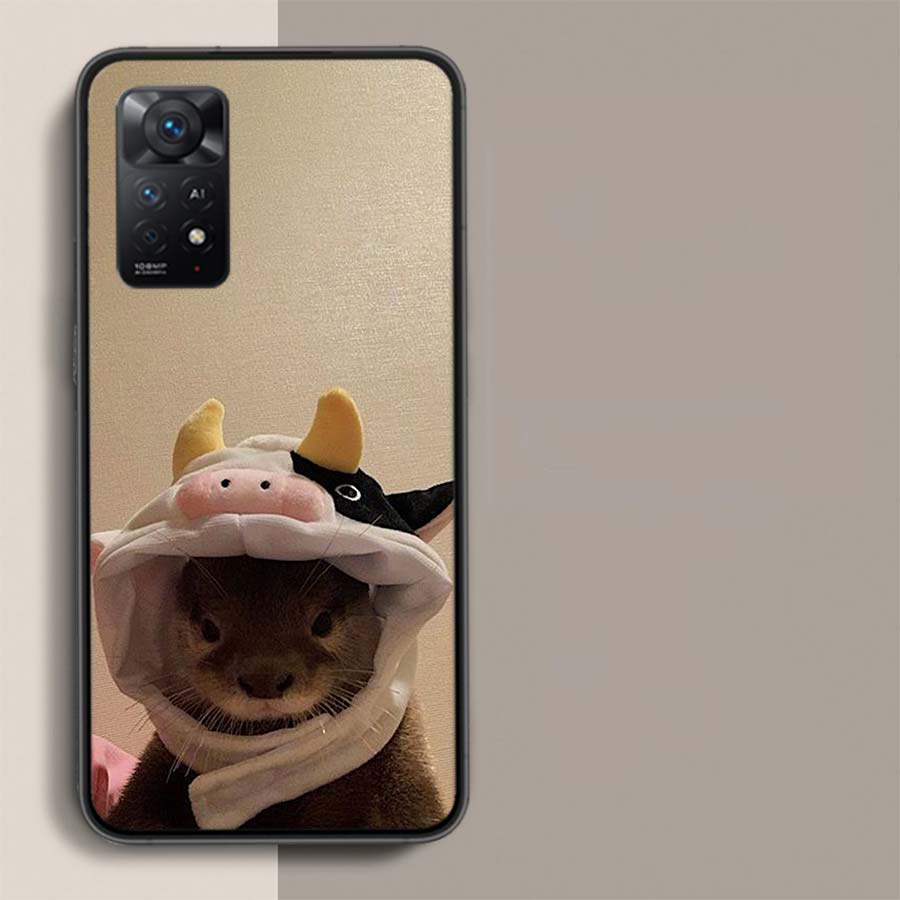 Lovely Otter Who Loves Clean Food Phone Case For Xiaomi Redmi Note 12 Pro Plus 5G 12S 11 11E 11T Pro 10 9 8 7 11S 10S 4G 9T 8T 9