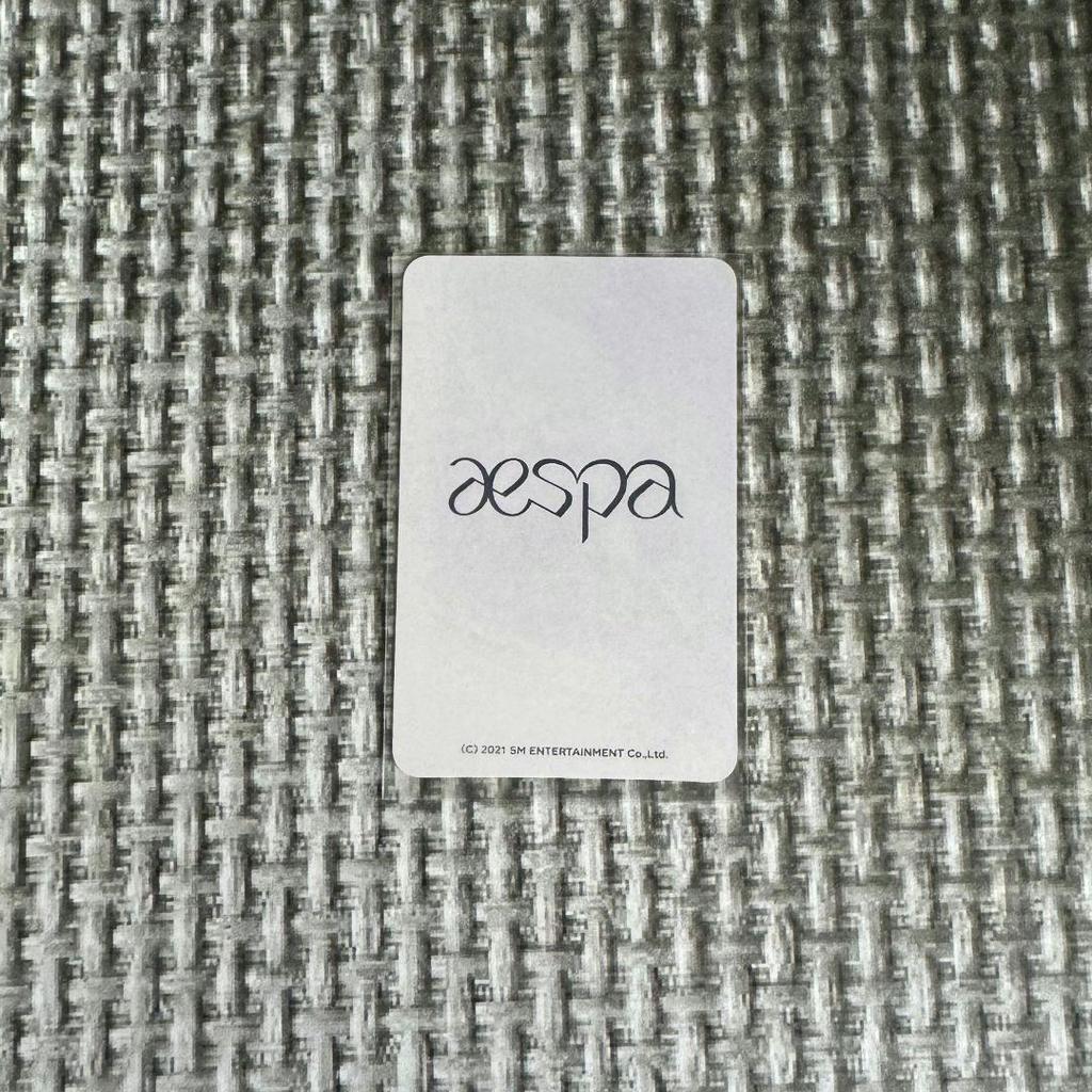 [USED] aespa savege official special MD trading card Lina