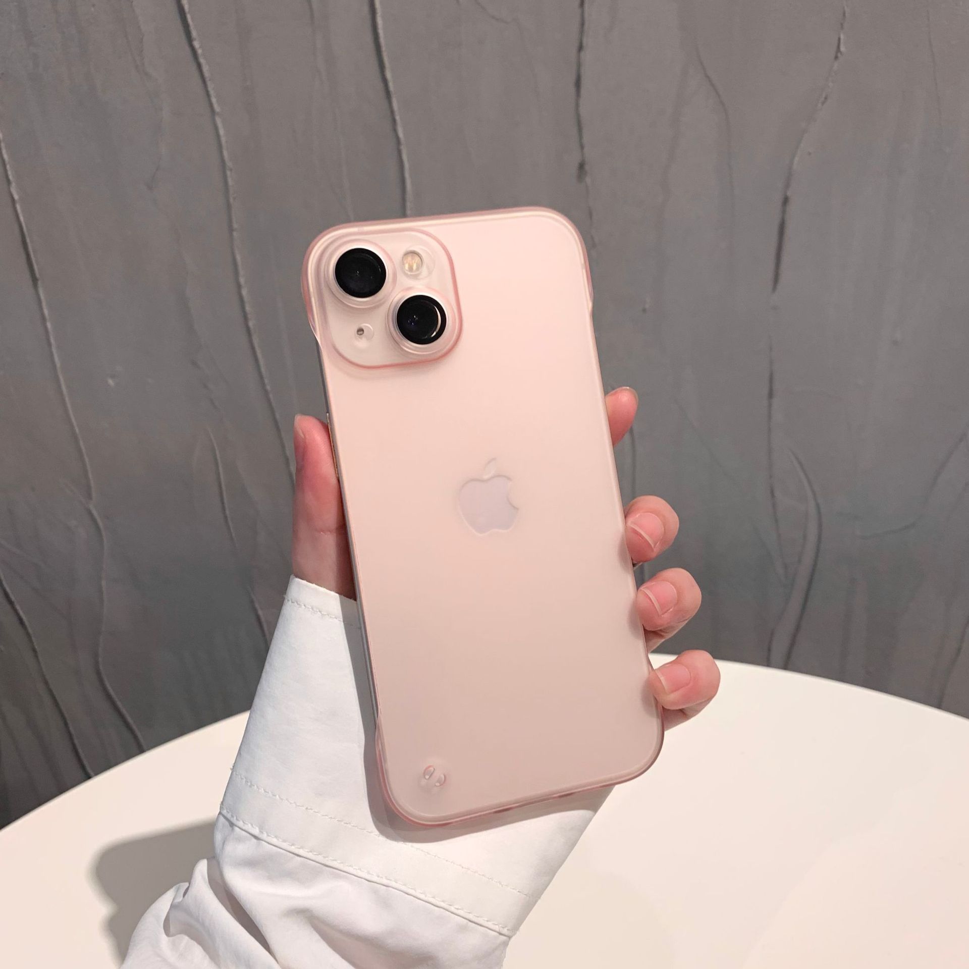 

Подходит для Apple 16pro безрамочный полупрозрачный чехол для мобильного телефона iPhone 15 матовый ультратонкий чехол для ПК Ice Mist I14 с мелкими отверстиями iPhone12