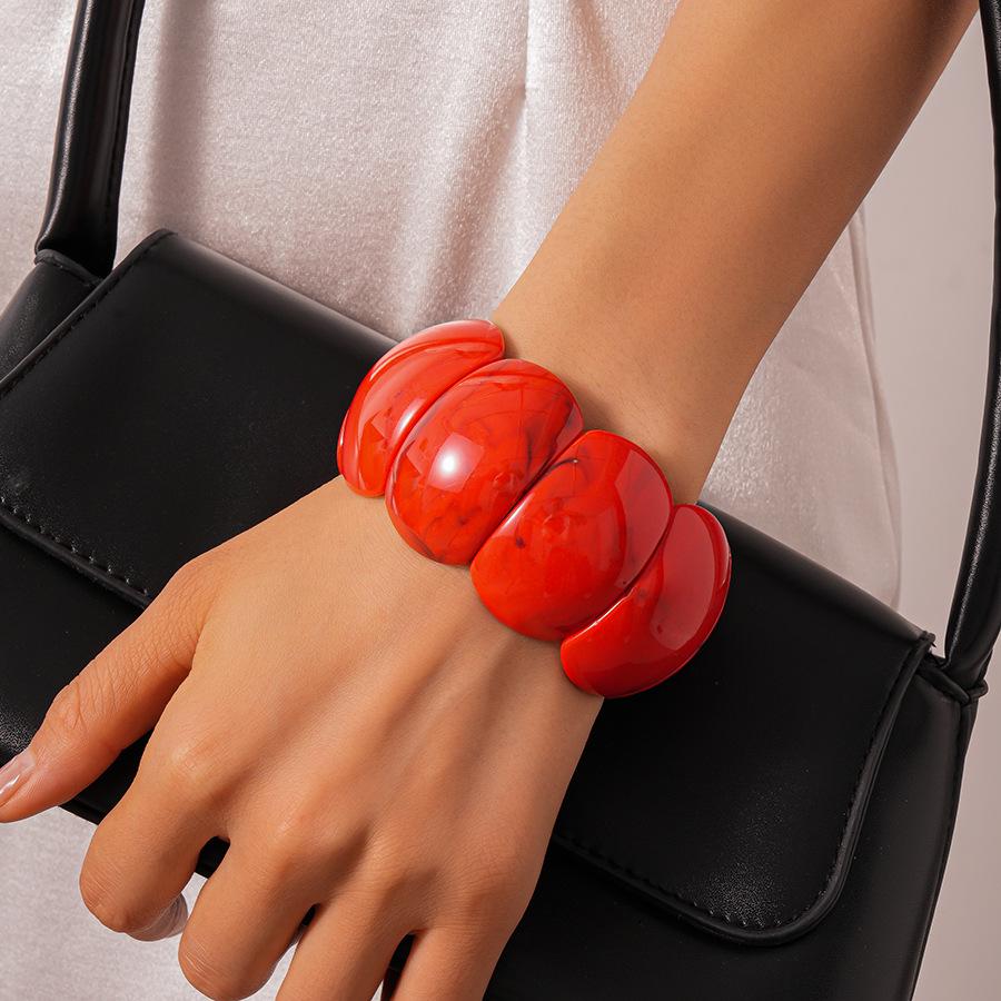 Exquisite Geometric Gradient Square Acrylic Bracelet - Unique High-End Jewelry
