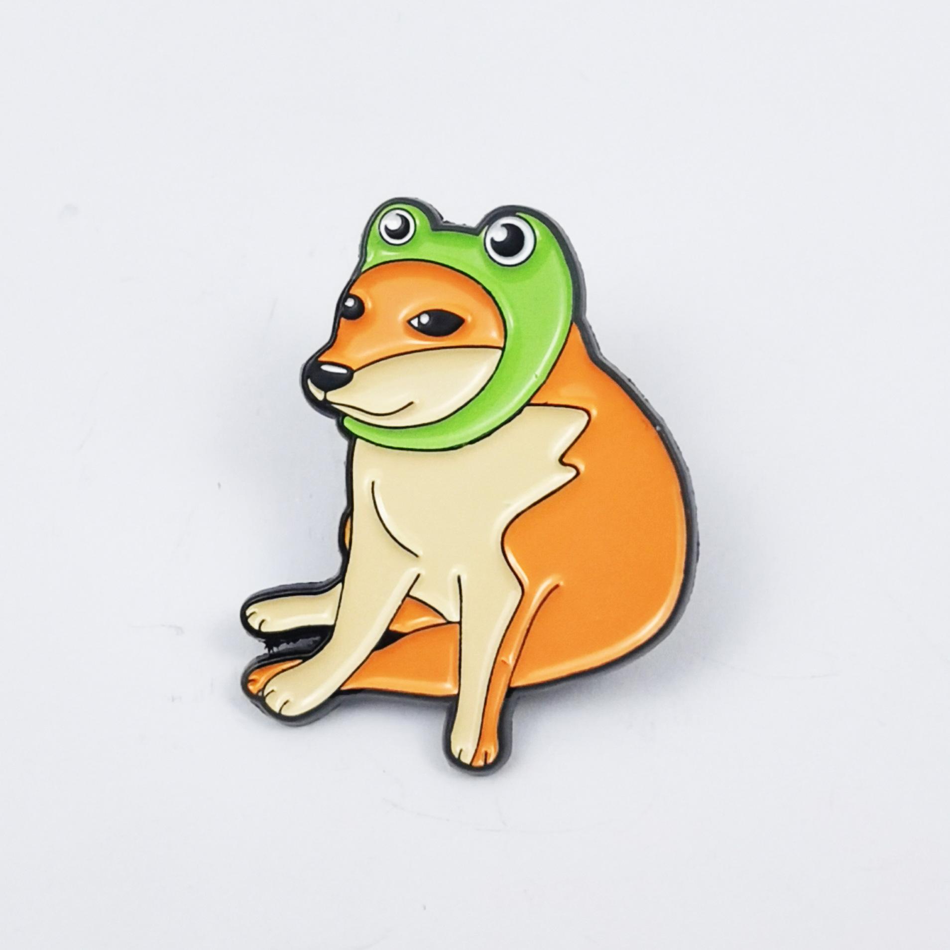 Adorable Animal Brooch: Creative English Letter Accessory for Clothing & Backpacks
