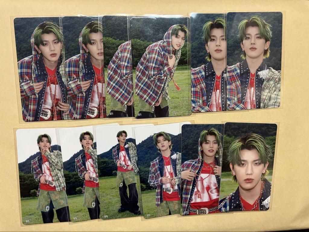 [USED] Takatsuka Taimu Fancon Trading Cards Semi-Complete INI