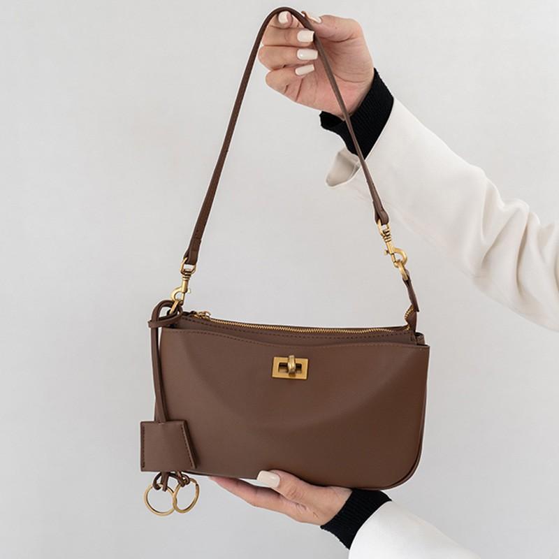 

Rodeo Cowhide Lock-up Underarm Bag Women 2024 High-end Temperament Hobo One-shoulder Mini Conventional hardware without words