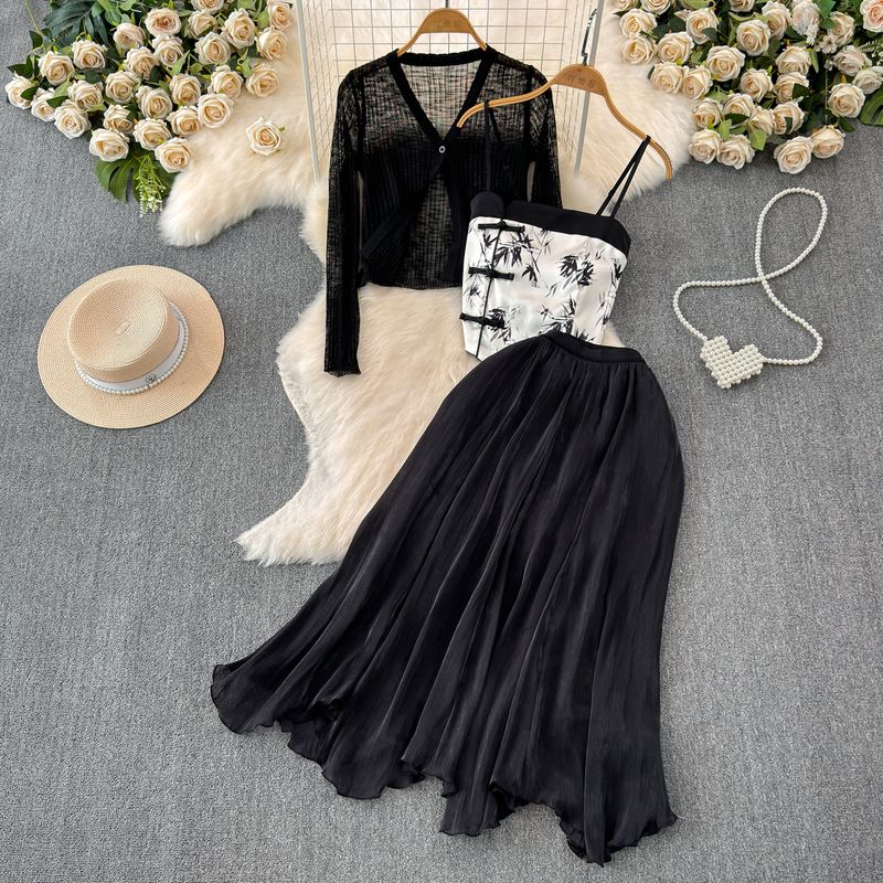 

Новый кардиган от солнца в китайском стиле, женский, лето 2024, новинка, с ощущением прохлады, асимметричный, с росписью тушью, юбка-слинг, комплект из трех предметов Black three-piece set M