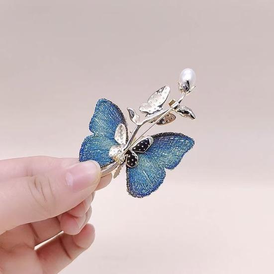 Yousheng Women Brooch Sparkling Rhinestones Inlaid Imitation Pearl Decor Butterfly Decor Suit Lapel Pin Sweaters Collars Hats Bags