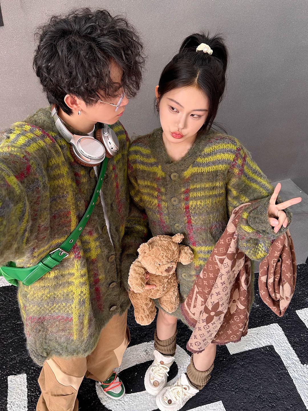 

Свободный кардиган-свитер в стиле унисекс в американском стиле ретро с цветовыми блоками 2023 года XL зелёный