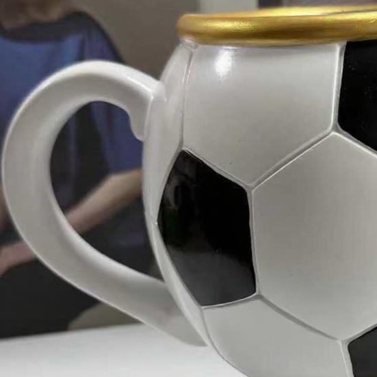 Soccer Ball Mug, Resin Coffee Beer Cup for Football Fans, Large Capacity Heat Resistant Fan Collectible Mug, Party Gift