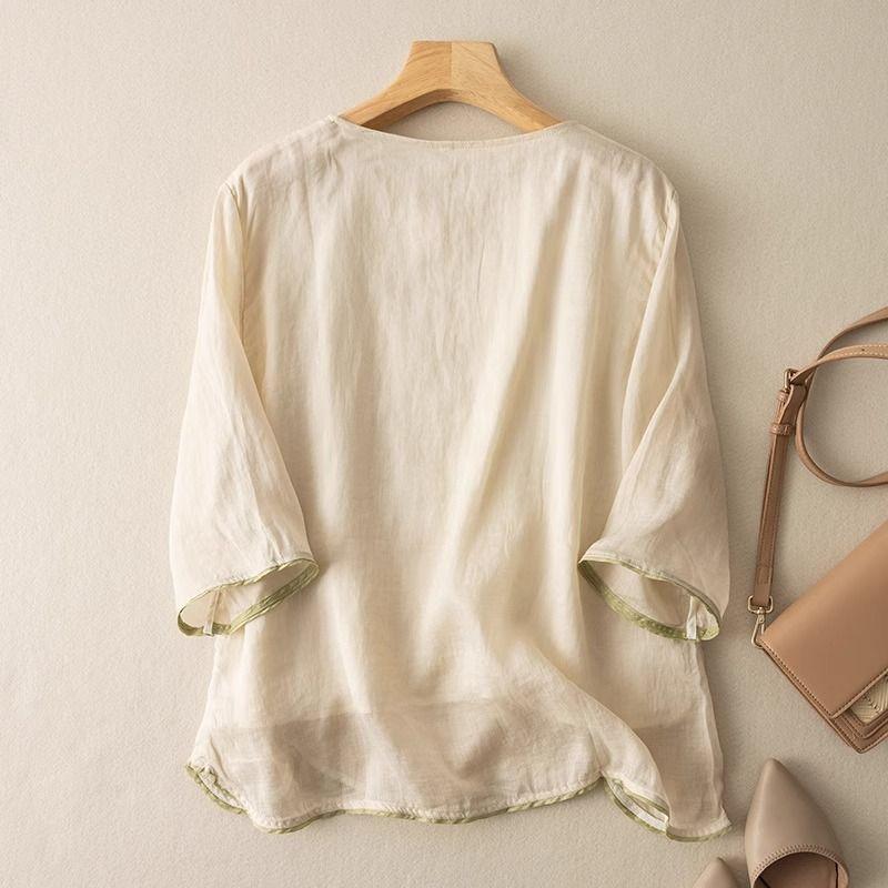 Cotton and linen literary and retro five-quarter-sleeved short-sleeved top, exquisite embroidered T-shirt, summer new versatile women