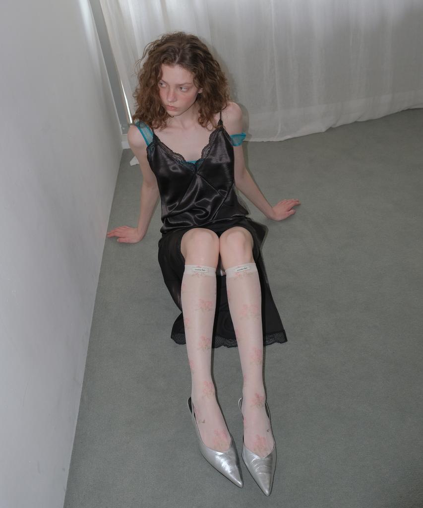 Obeodyupeulleeo Lace Satin Dress_Black