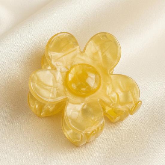 Hair Claw Flower Shape Back Head Shower Clip Lightweight Medium Size Shark Hair Claw Versatile Hair Accessory