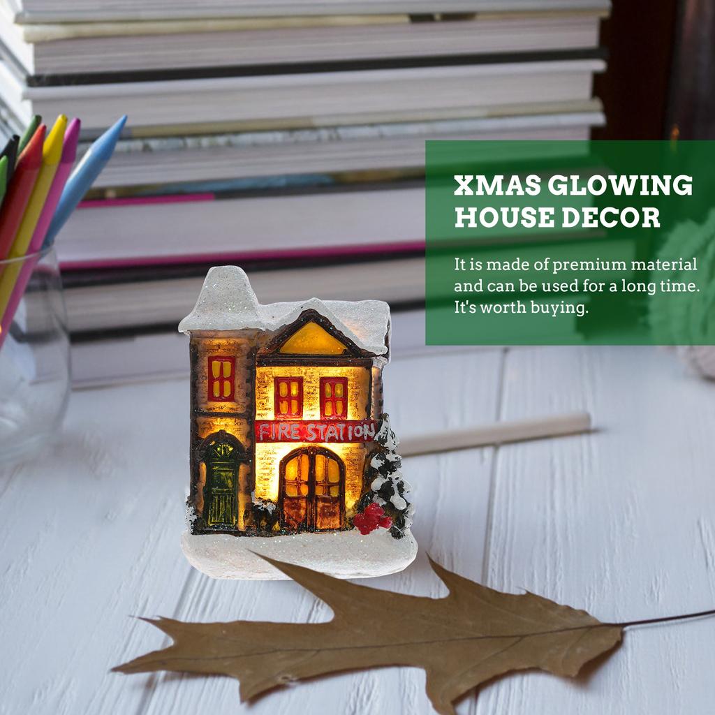 1Pcs Small House Ornament Resin Christmas Decor Miniature Home Decoration for Tree Cabinet Desk Festival Atmosphere Gift