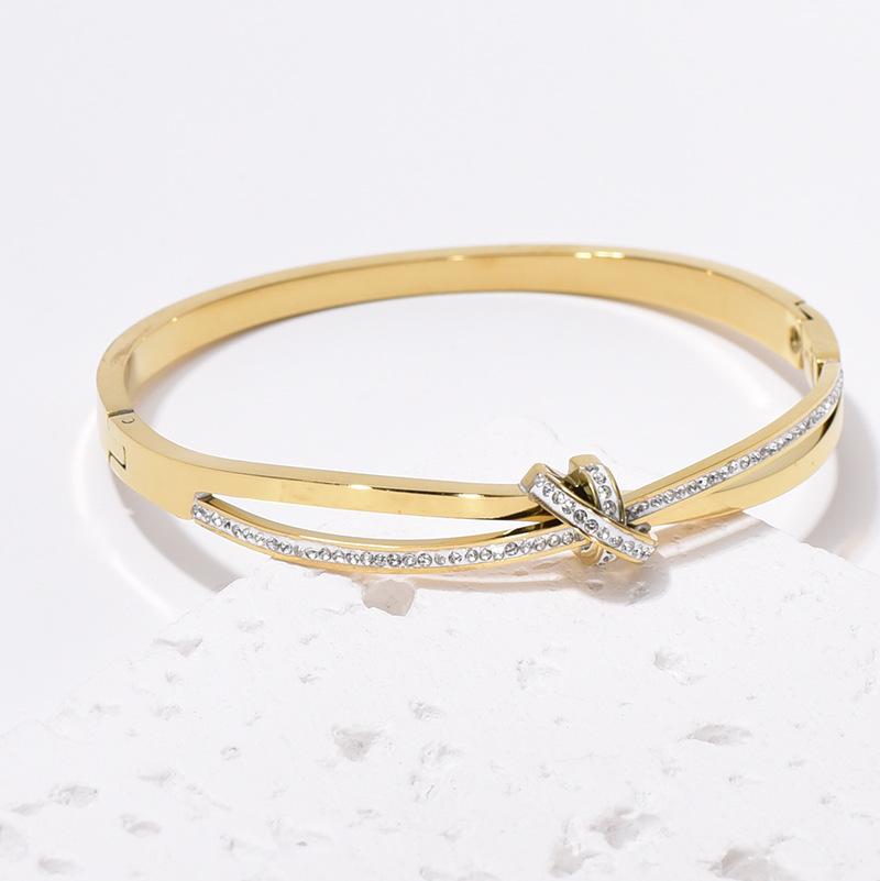 Htpwe Stainless Steel Zirconium Shell Bracelet For Women 18k Gold Plated Couple Holiday Gift Bracelet Party Daily Zircon