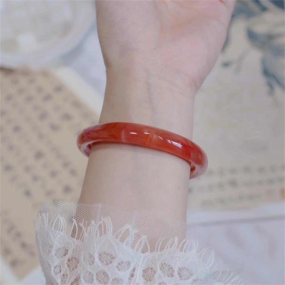 

New Girl Sweet and Fresh White Elegant Gift Chinese Charm Exquisite Popular Retro Ink Round Bracelet Simple Daily Temperament