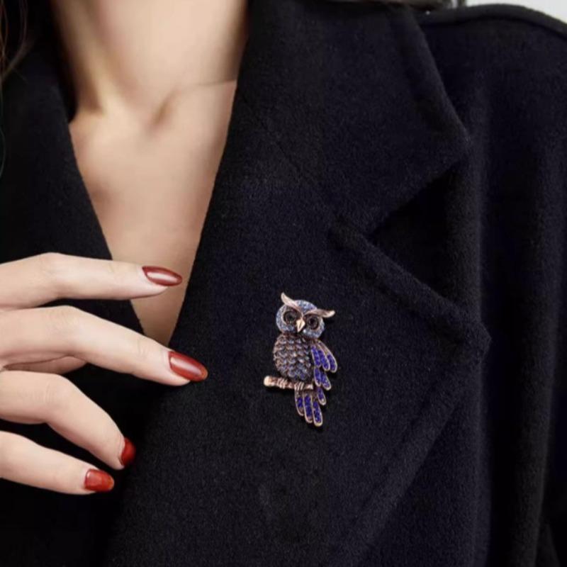 Fashion Owl Golden Pin, Women's Anti-exposure Buttons, Fixed Clothes Collar Accessories, Wedding Party Gifts