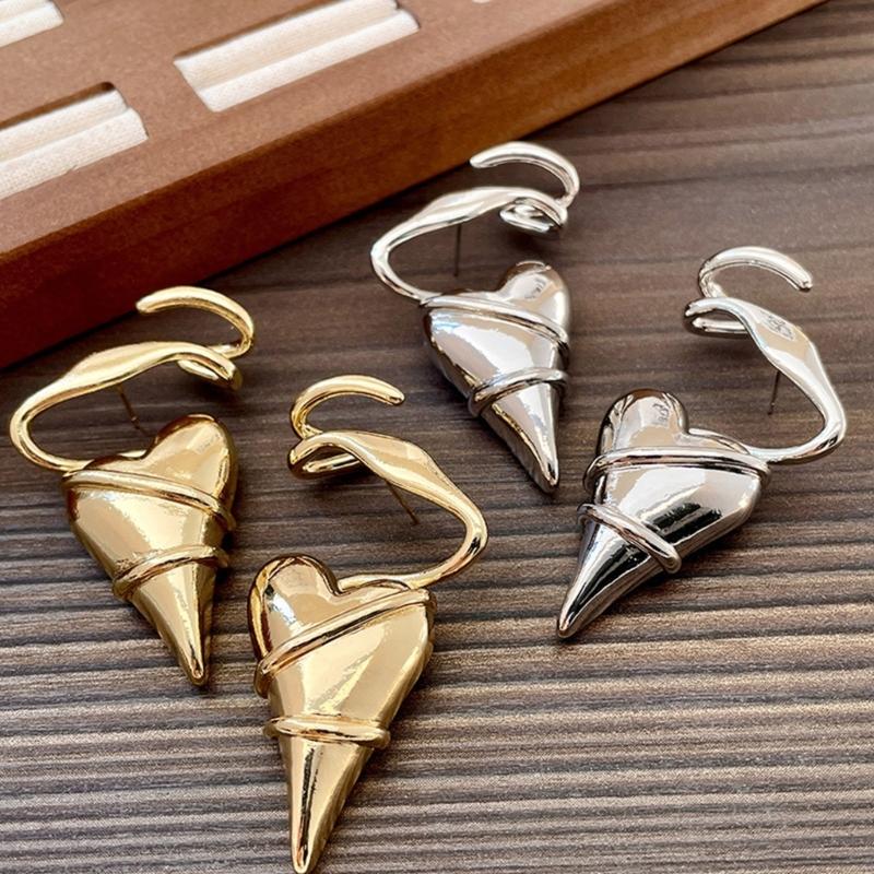 Elegante herzförmige Ohrringe mit gold-/silberfarbenem Draht umwickelt, Ohrschmuck für modebewusste Frauen