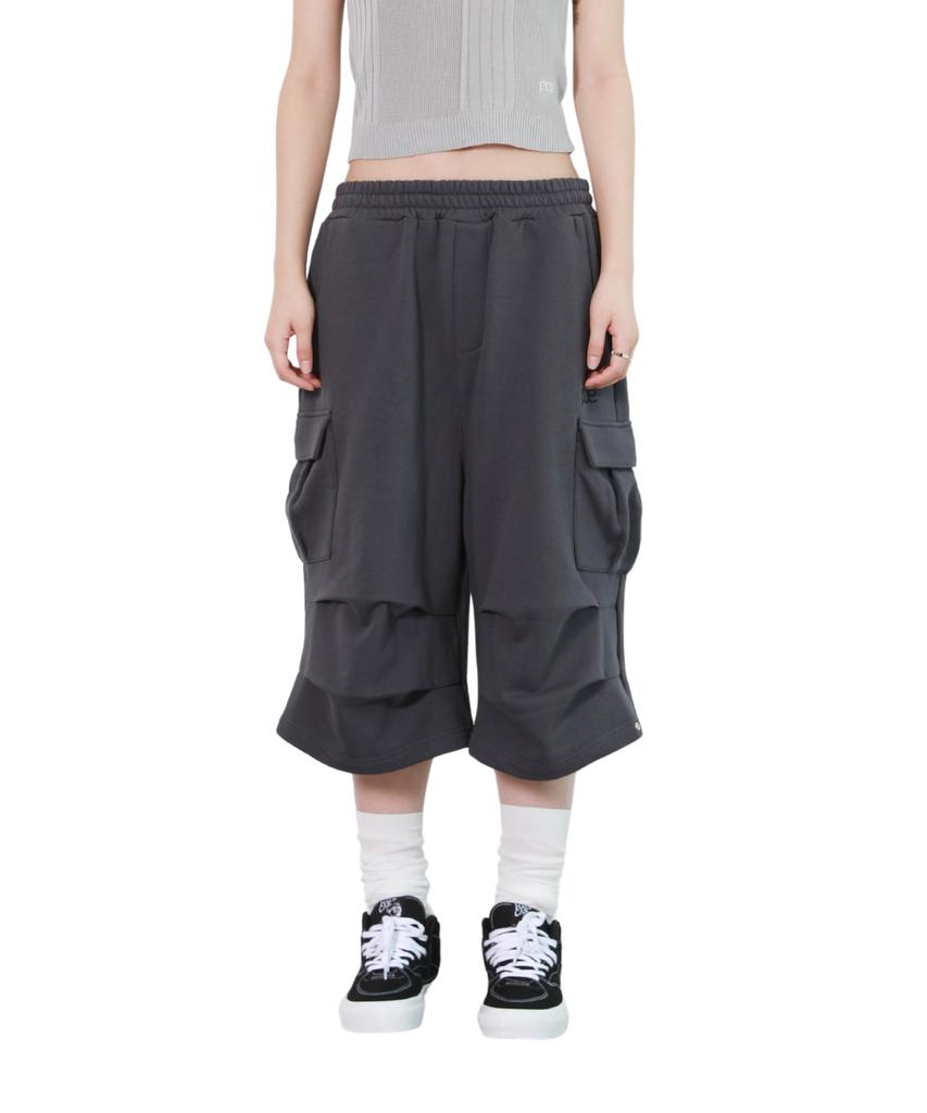 PEACE MAKER Parachute Curved Snap Cargo Bermuda Sweat Shorts (Charcoal)