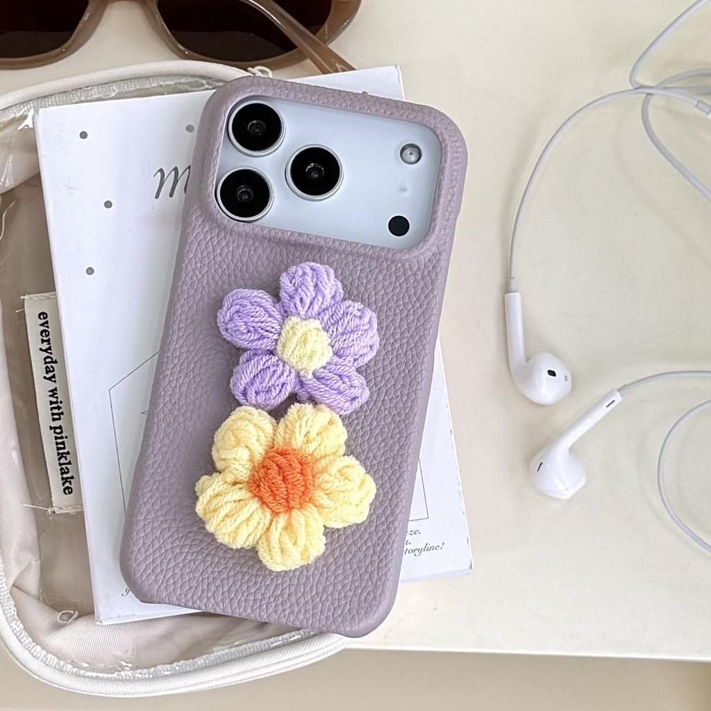 Compatible Phone Cases: Google Pixel 10, Google 9 Pro XL, Sony 1 VII, and 10 VI - Plush and Leather Flower Designs