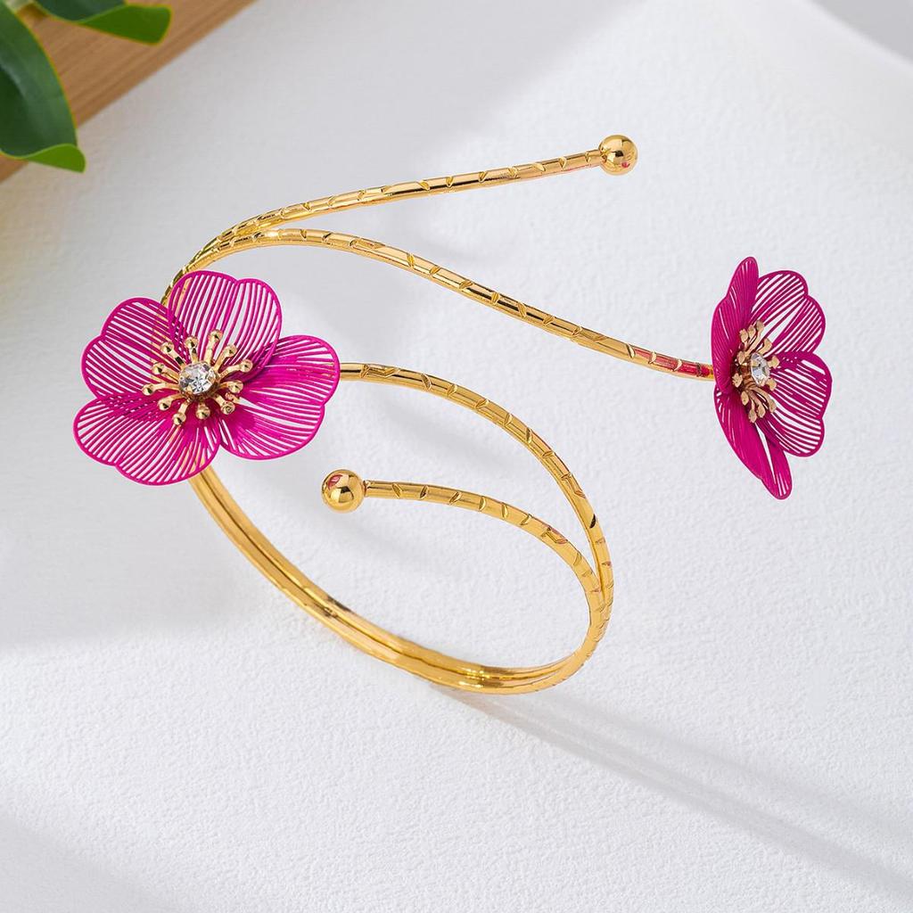 Elegant European & American Drip Oil Flower Earrings & Armlet Set