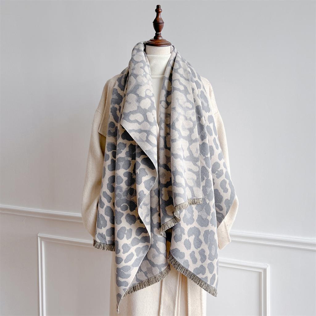 Winter Warm Women Scarf Leopard Pattern Designer Imitation Cashmere Thicken Shawl Pashmina Scarves Female Wrap Blanket Foulard