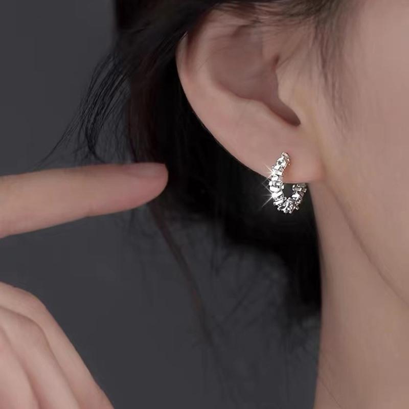 Real 925 Silver Small Bits of Silver Letter C Stud Earrings For Women Classic Fine Jewelry Light Accessories