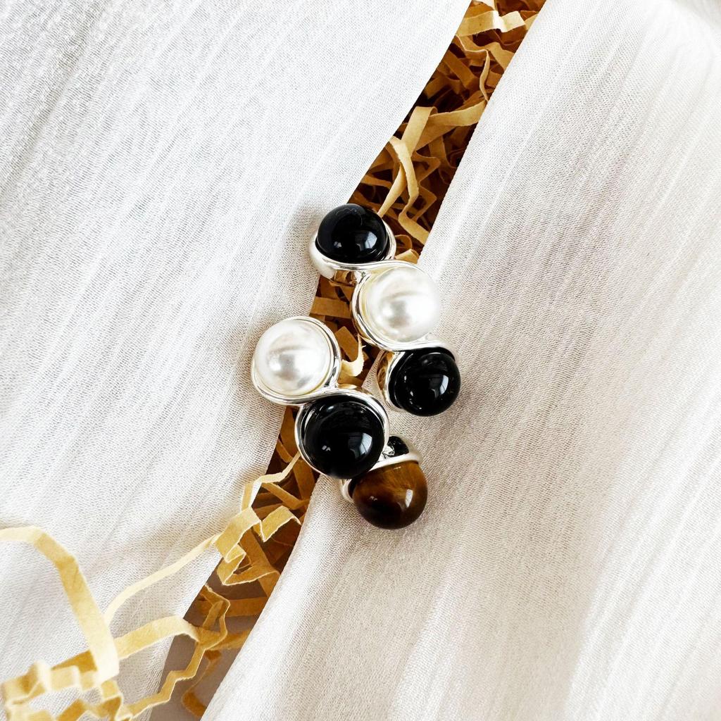 Autumn/Winter 2025 Women's High-End Tiger Eye Stud Earrings