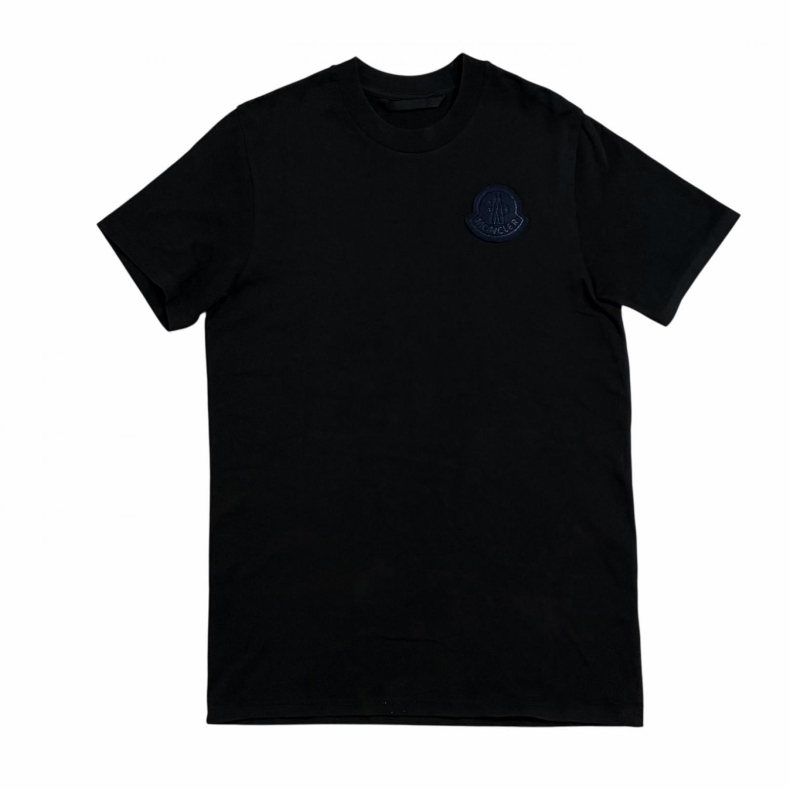 

Used MONCLERShort sleeve T-shirt black mens