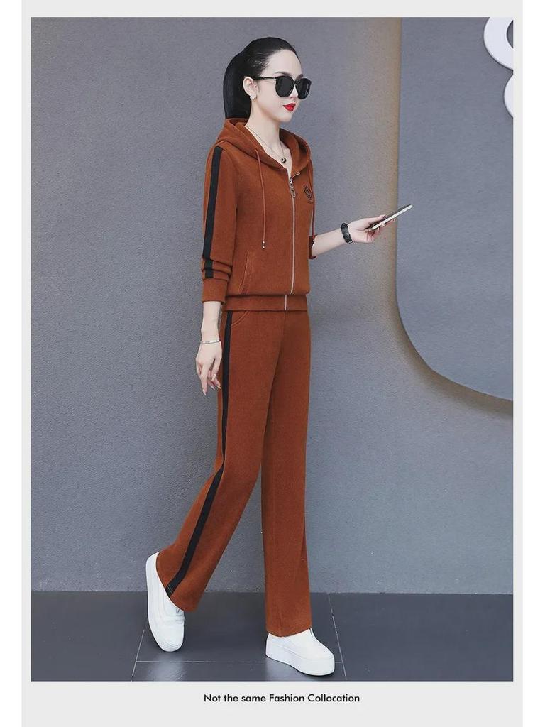 Trendiges Damen-Zweiteiler-Set mit weiten Hosen & Kapuzenpullover - Herbst 2023 Modische Freizeit-Sportbekleidung.