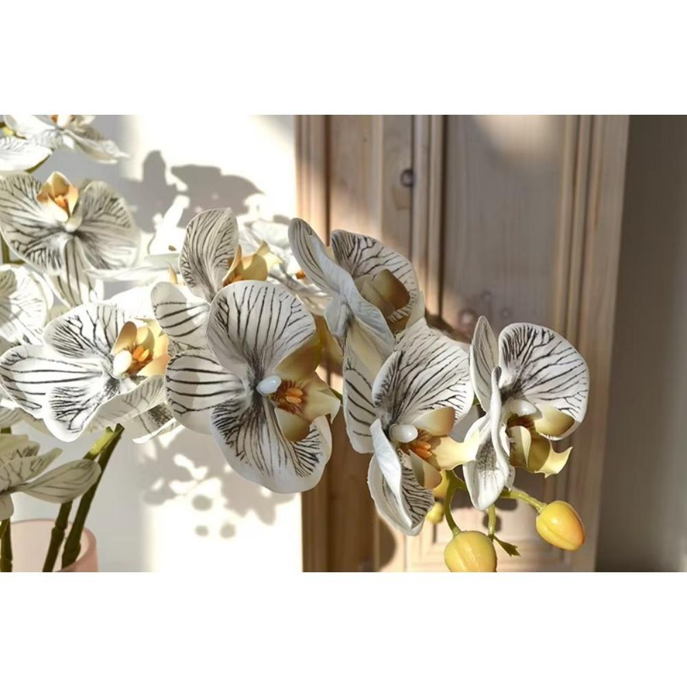 High Quality Luxury Flowers Latex 8 Heads Butterfly Orchids Artificial Real Touch Phalaenopsis Orchid Wedding Decor