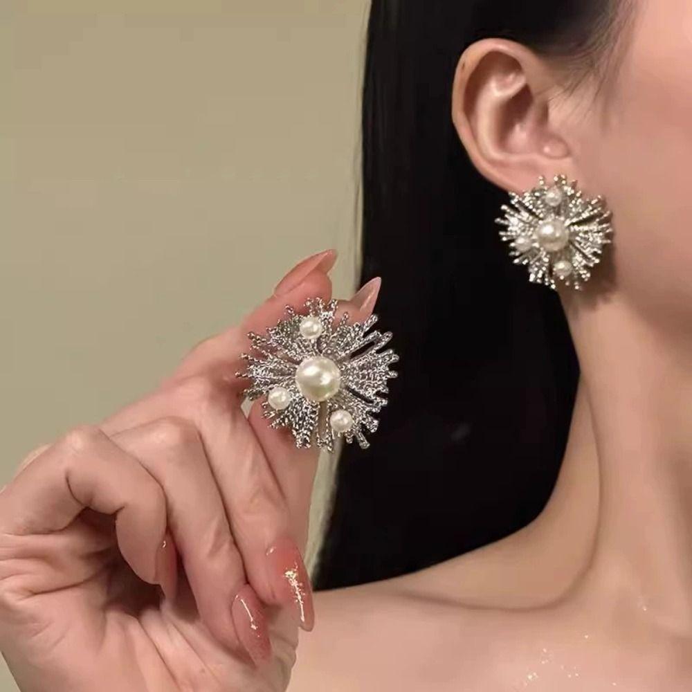 Exquisite Necklace Earrings Set Luxury Zinc Zinc Alloy Jewelry Set Imitation Pearl Jewelry Set  Banquet