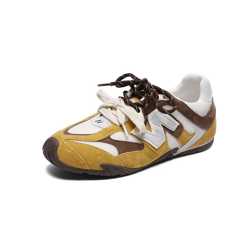 Retro women's spring and summer casual sports racing shoes flat-bottomed versatile leather comfortable