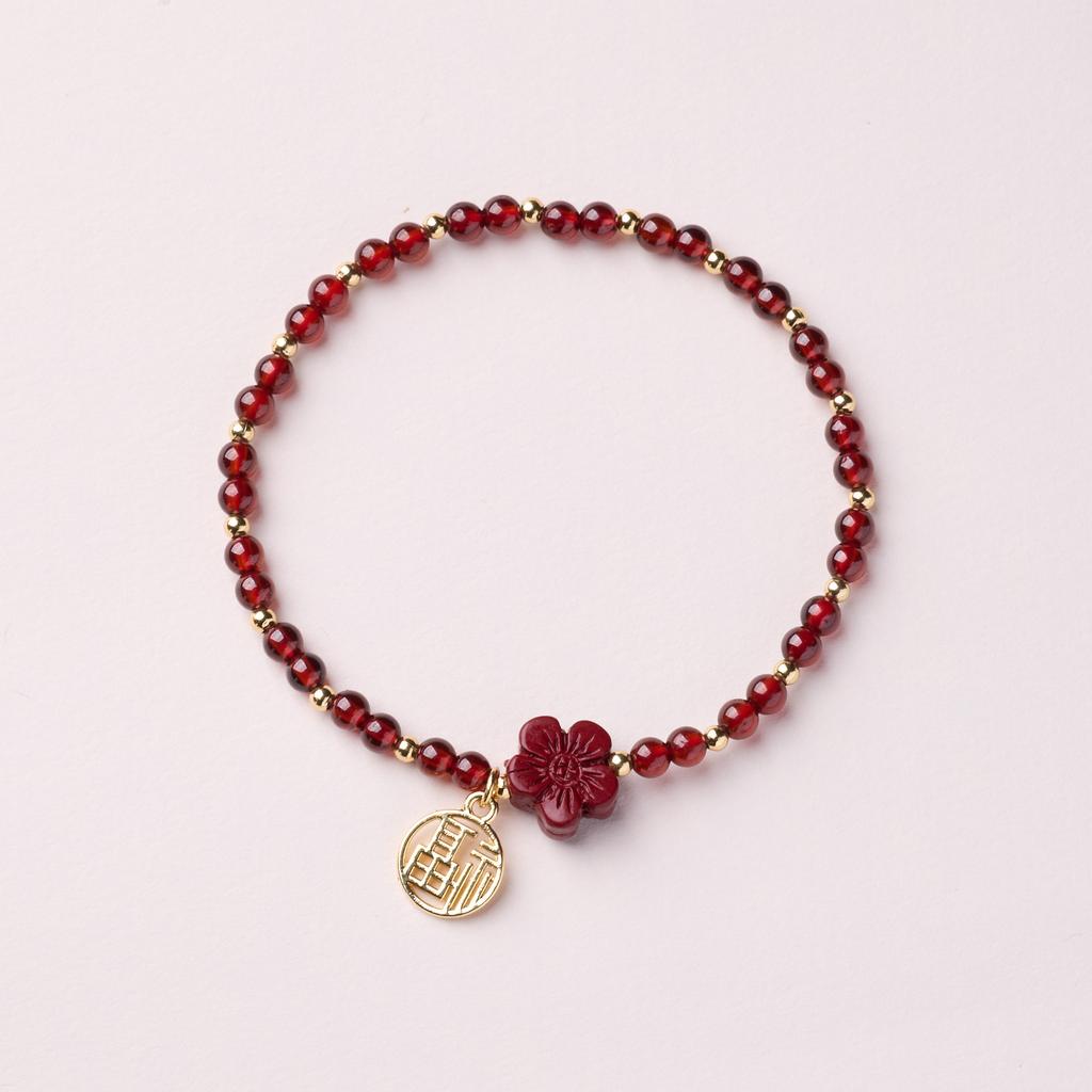 Natural Three-ring Garnet Bracelet for Women, Crystal Hetian Jade Bracelet, Gift, Light Luxury, Niche, Simple and Versatile Jewelry