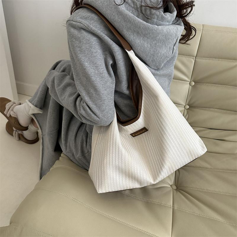 Chic Retro Canvas Tote Bag For Women Spacious Everyday Handbag In Black White Khaki